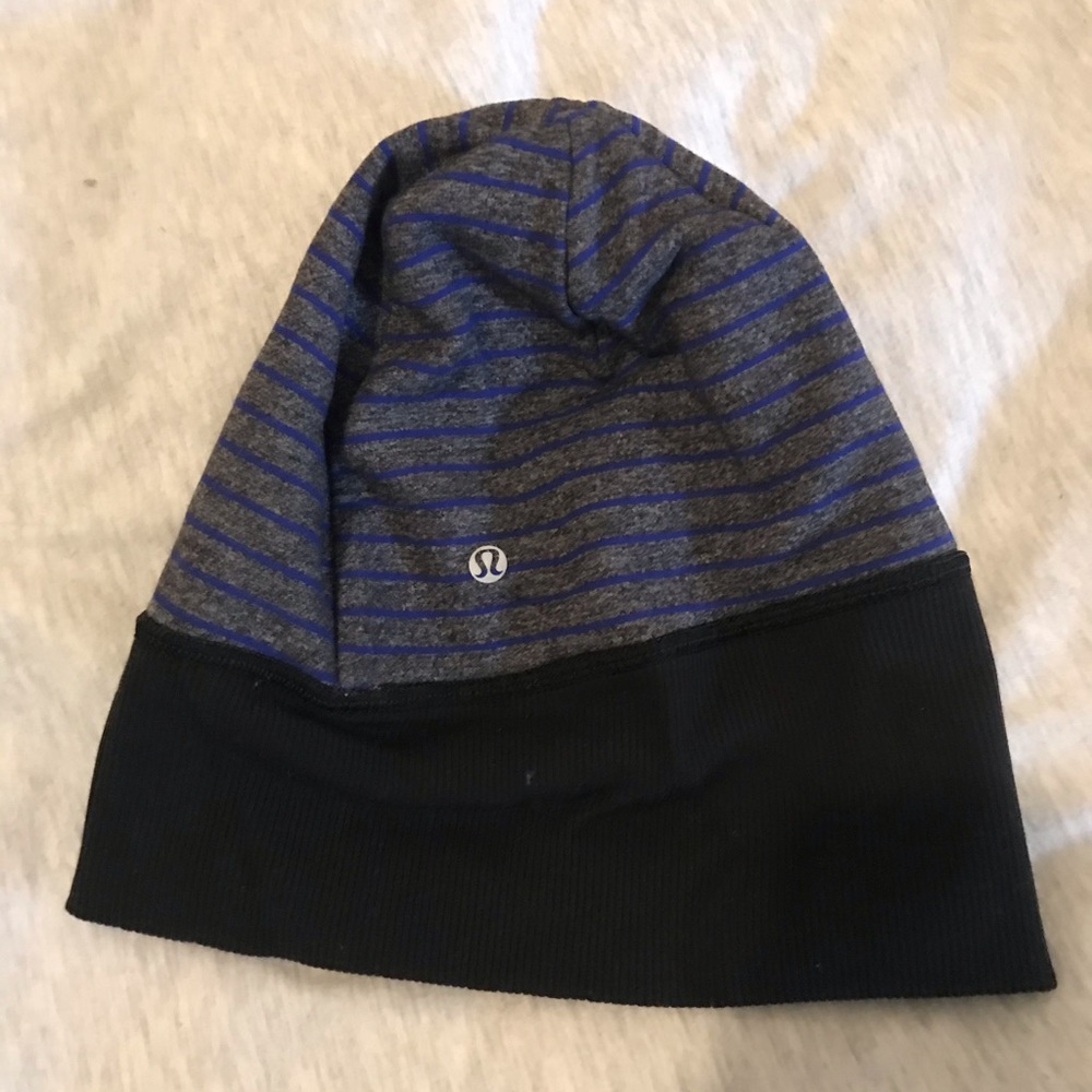 Lulu lemon run beanie